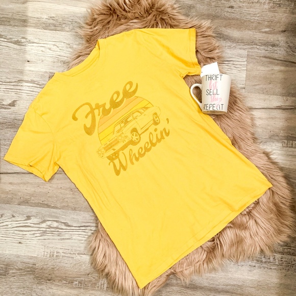 Mighty Fine Tops - NEW Free Wheelin' Graphic Tee